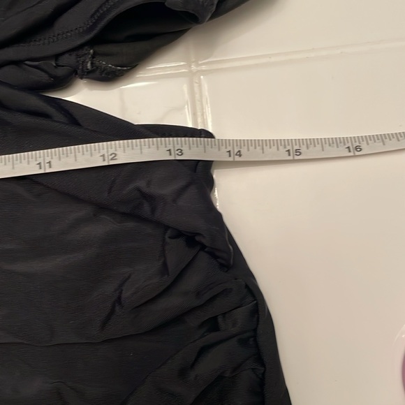 Cupshe Black Cutout Halter Style One Piece Monokini Bathing Suit, Size L - Picture 11 of 16